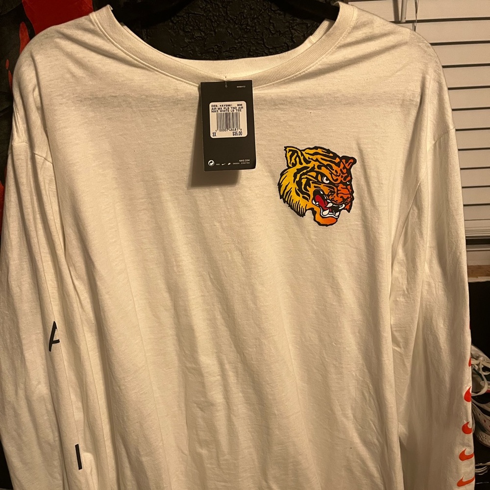 Nike Long Sleeve